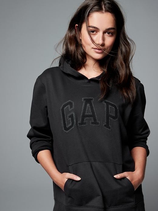 Image number 2 showing, Gap Logo Fleece Hoodie