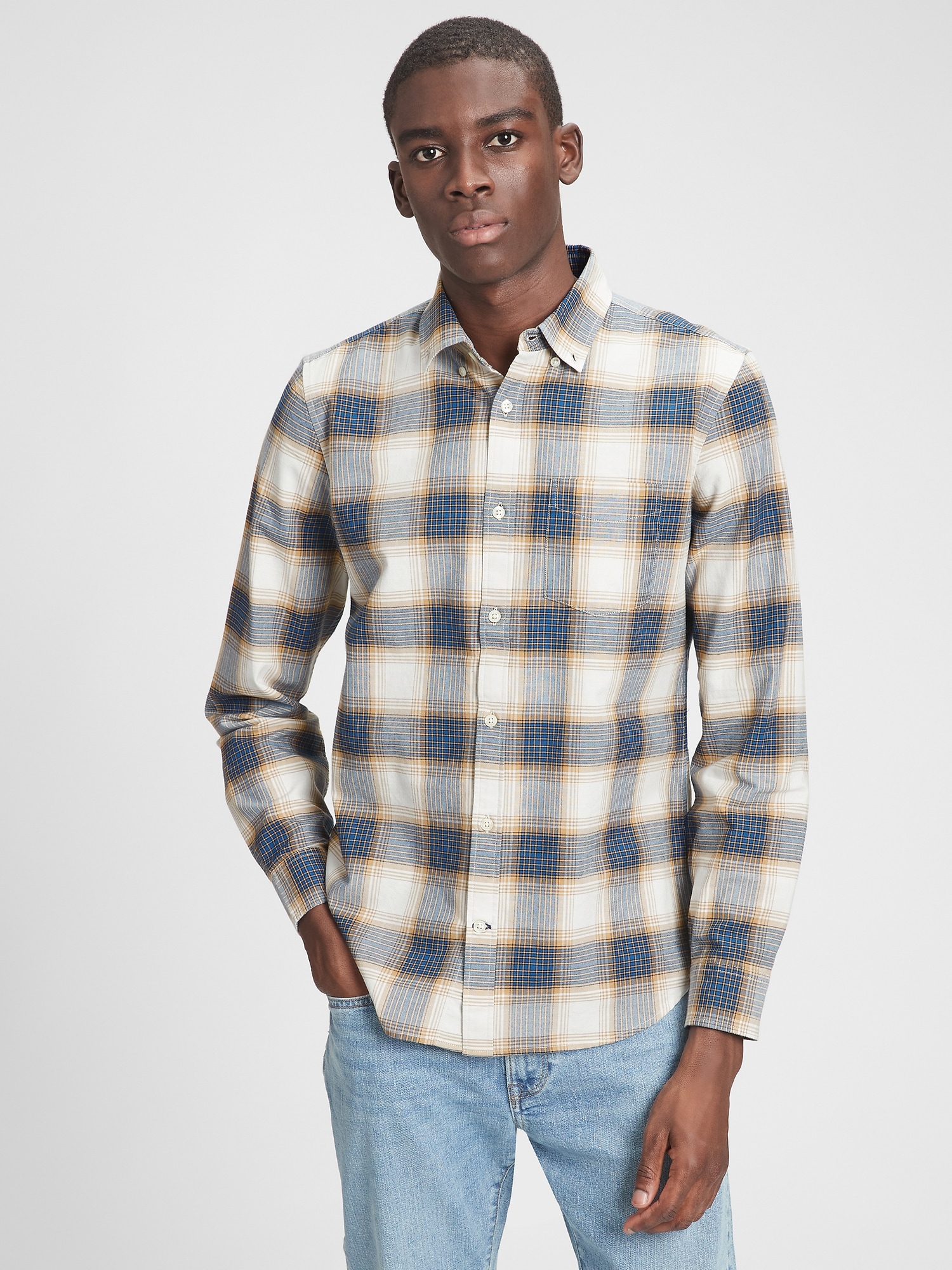 dark brown pant matching t shirt