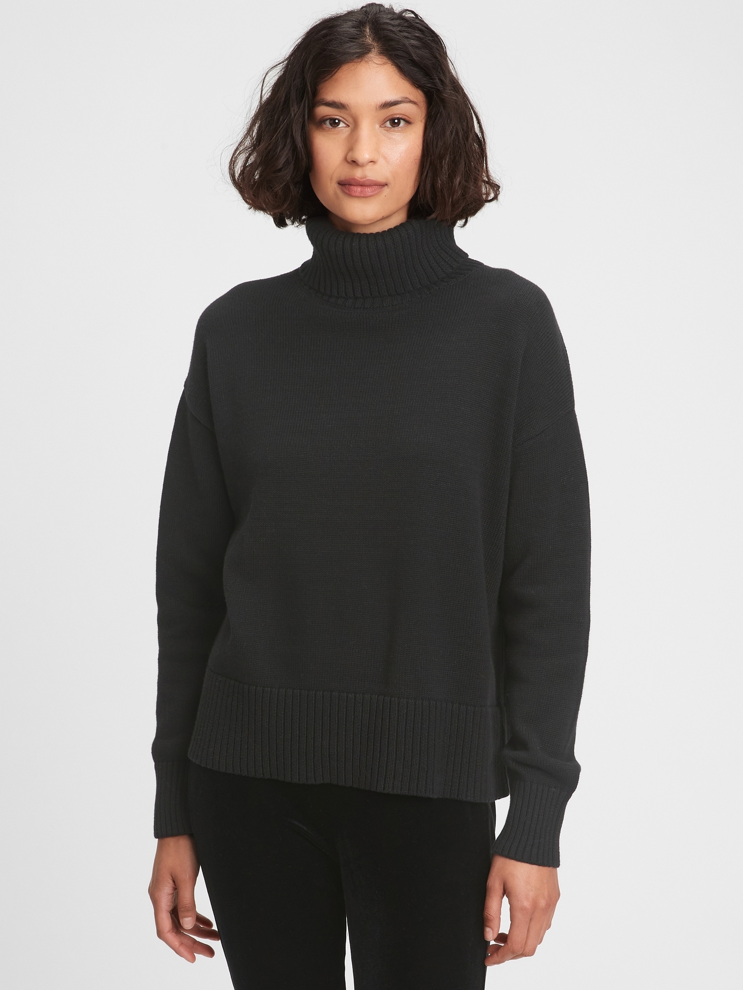 Oversized Cropped Turtleneck Sweater | Gap Factory
