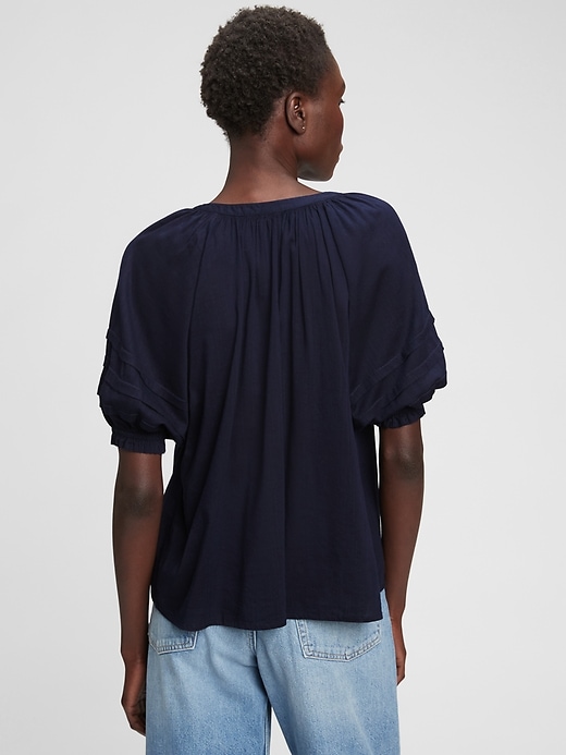 Image number 4 showing, Puff Sleeve Top