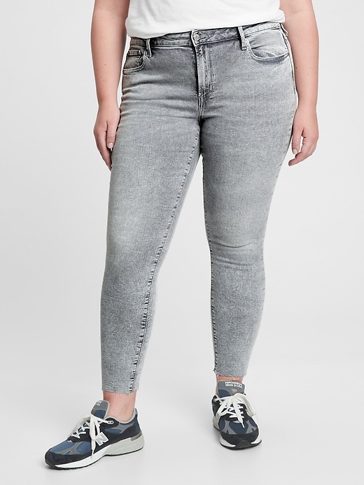Image number 5 showing, Mid Rise Universal Legging Jeans with Washwell
