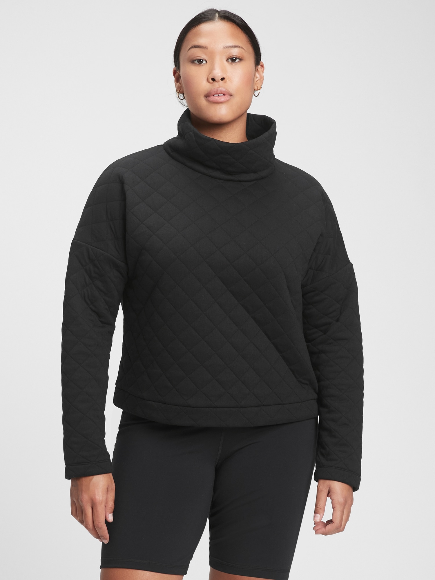 GapFit Quilted Mockneck Sweatshirt