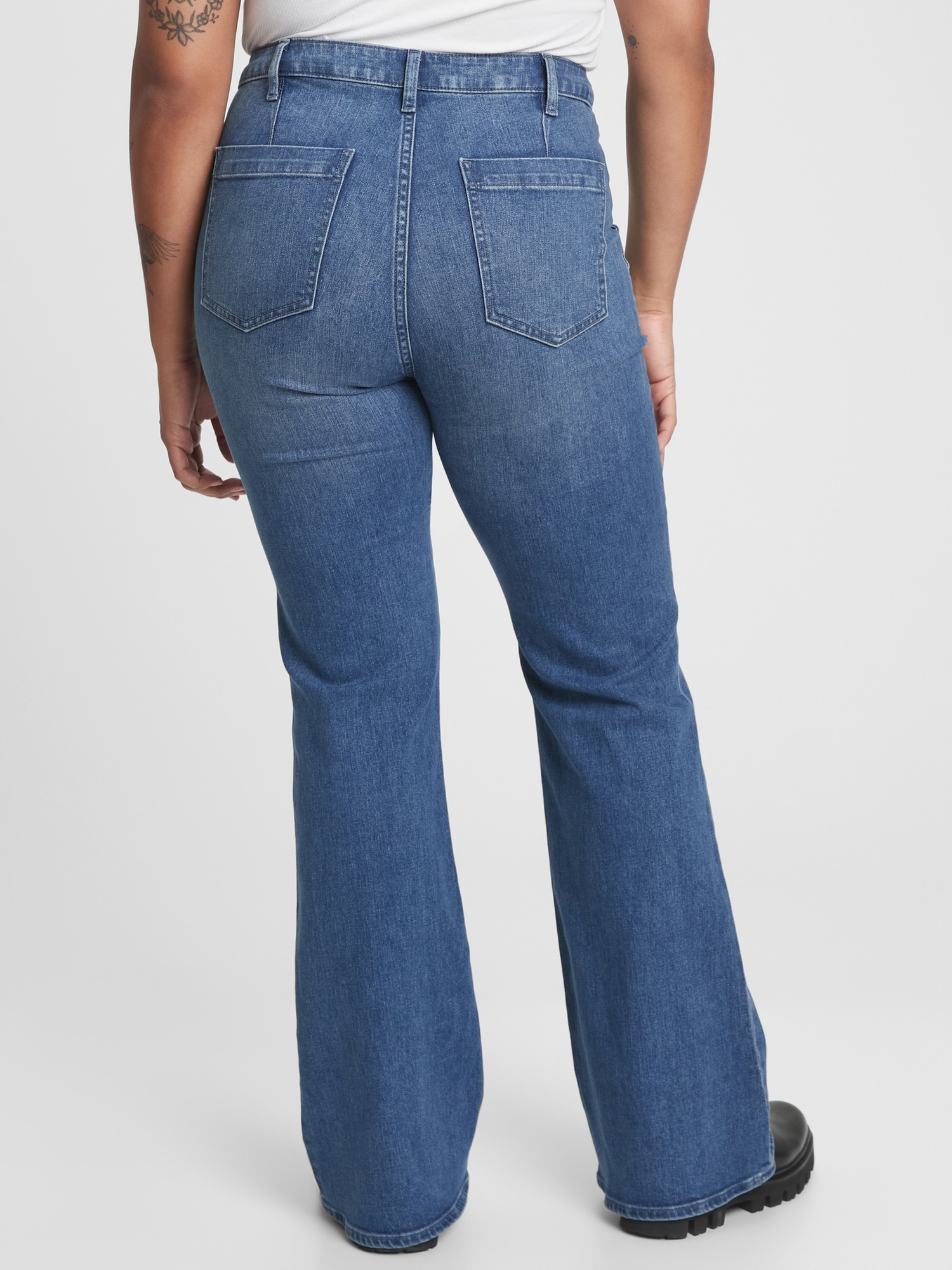 High Rise Flare Jeans with Washwell 