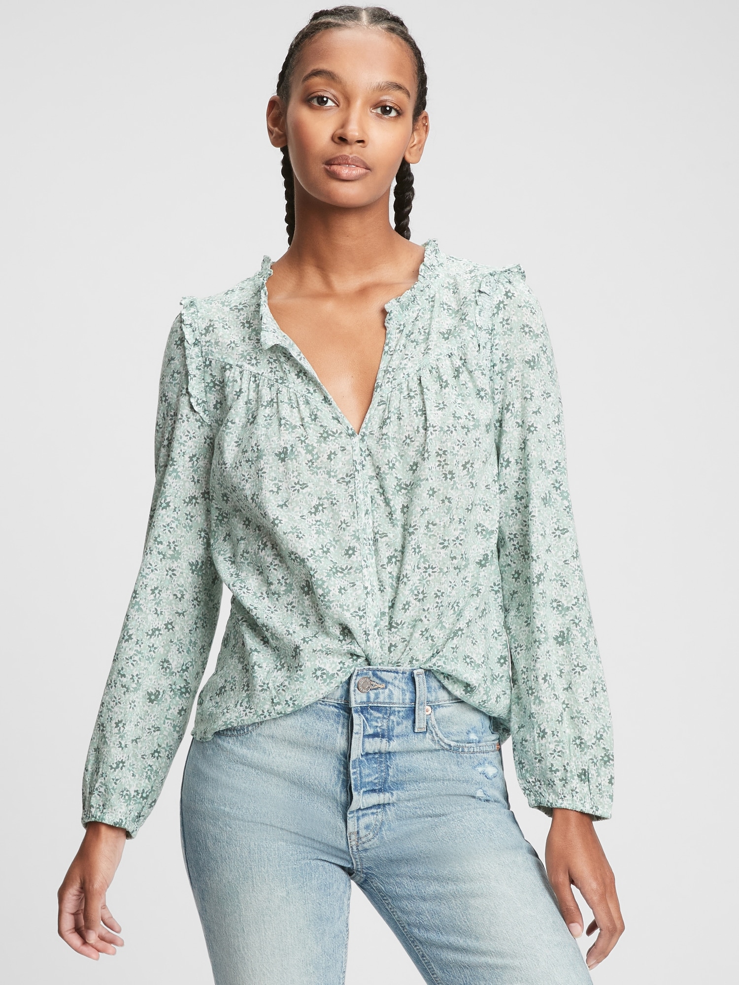 Ruffle Splitneck Top