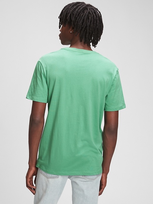 Image number 2 showing, Gap Logo Mountain Graphic T-Shirt
