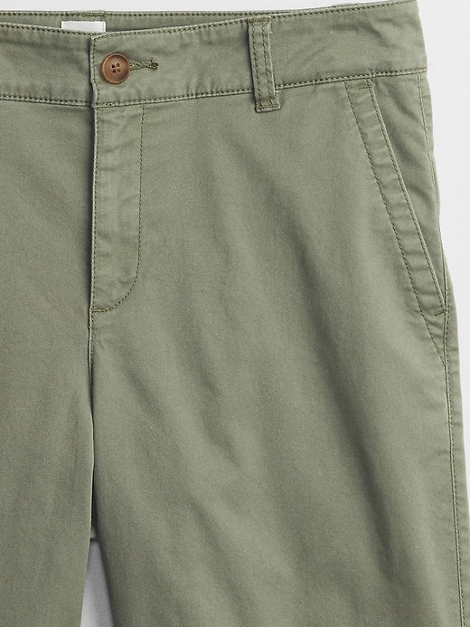 Image number 4 showing, 9" High Rise Bermuda Shorts with Washwell