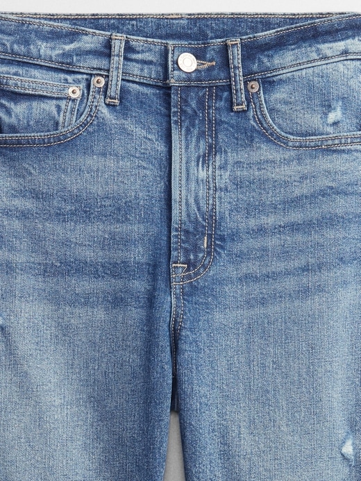 Image number 4 showing, High Rise Distressed Vintage Slim Jeans with Washwell