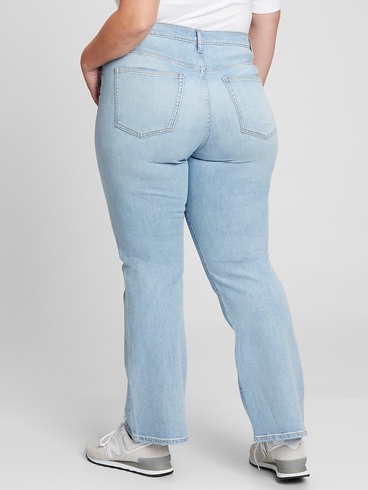 Image number 4 showing, High Rise Vintage Flare Jeans with Washwell