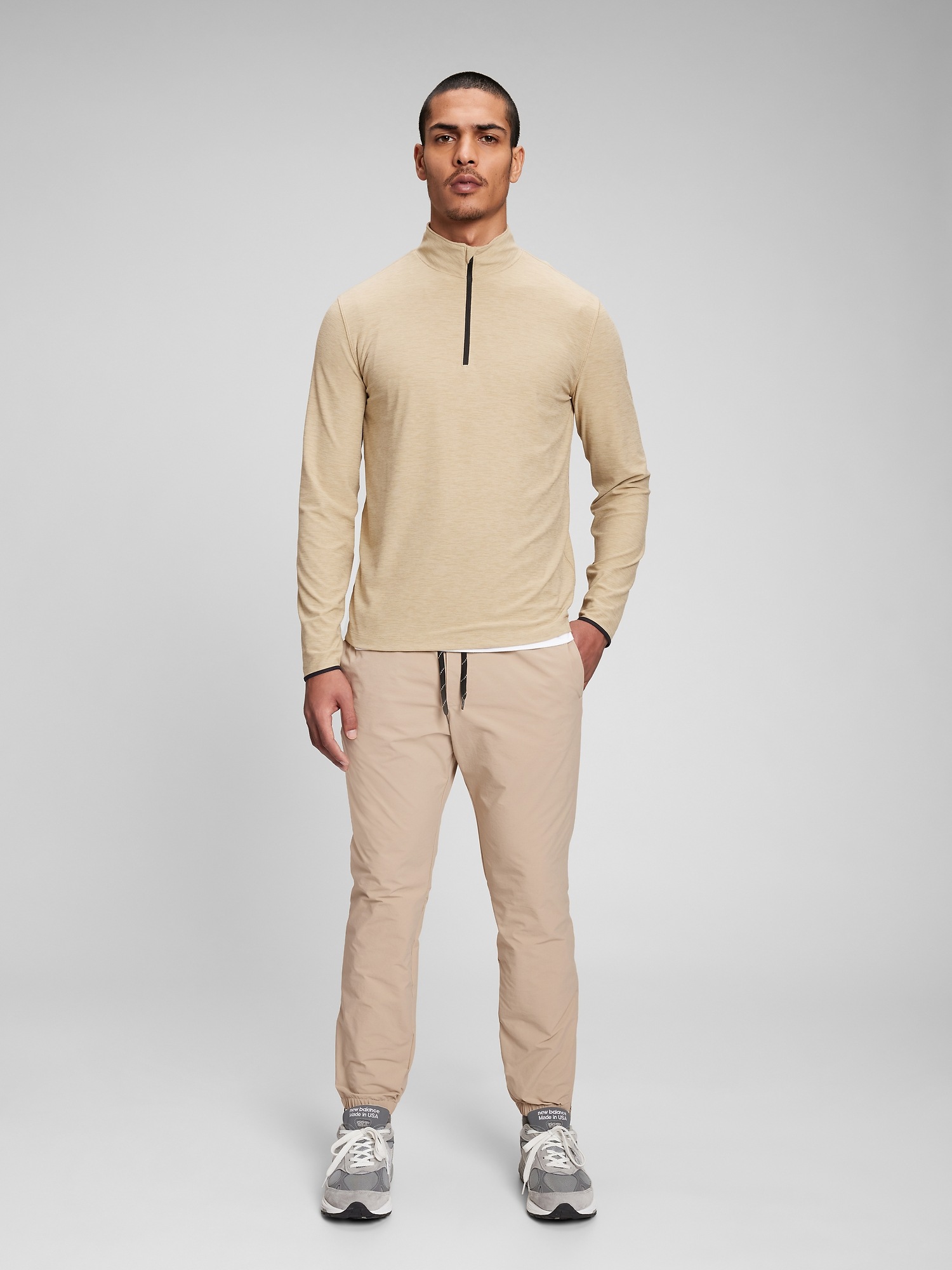 gapfit tech joggers