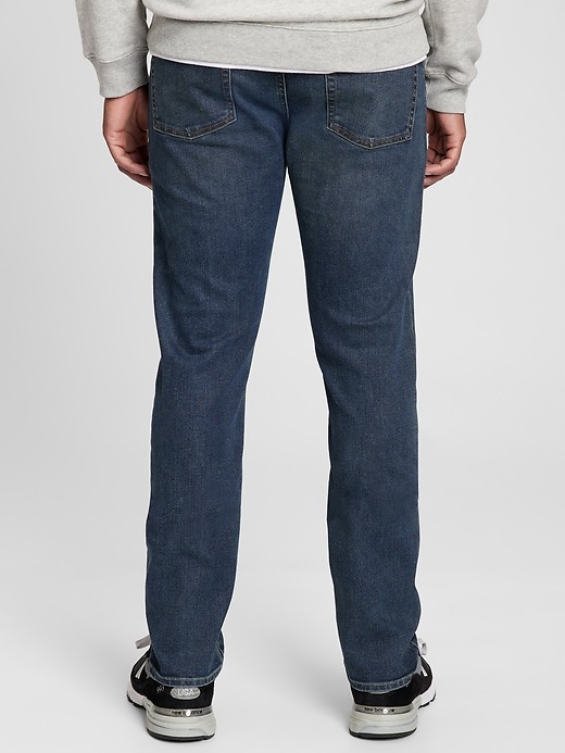 Straight Taper GapFlex Jeans with Washwell