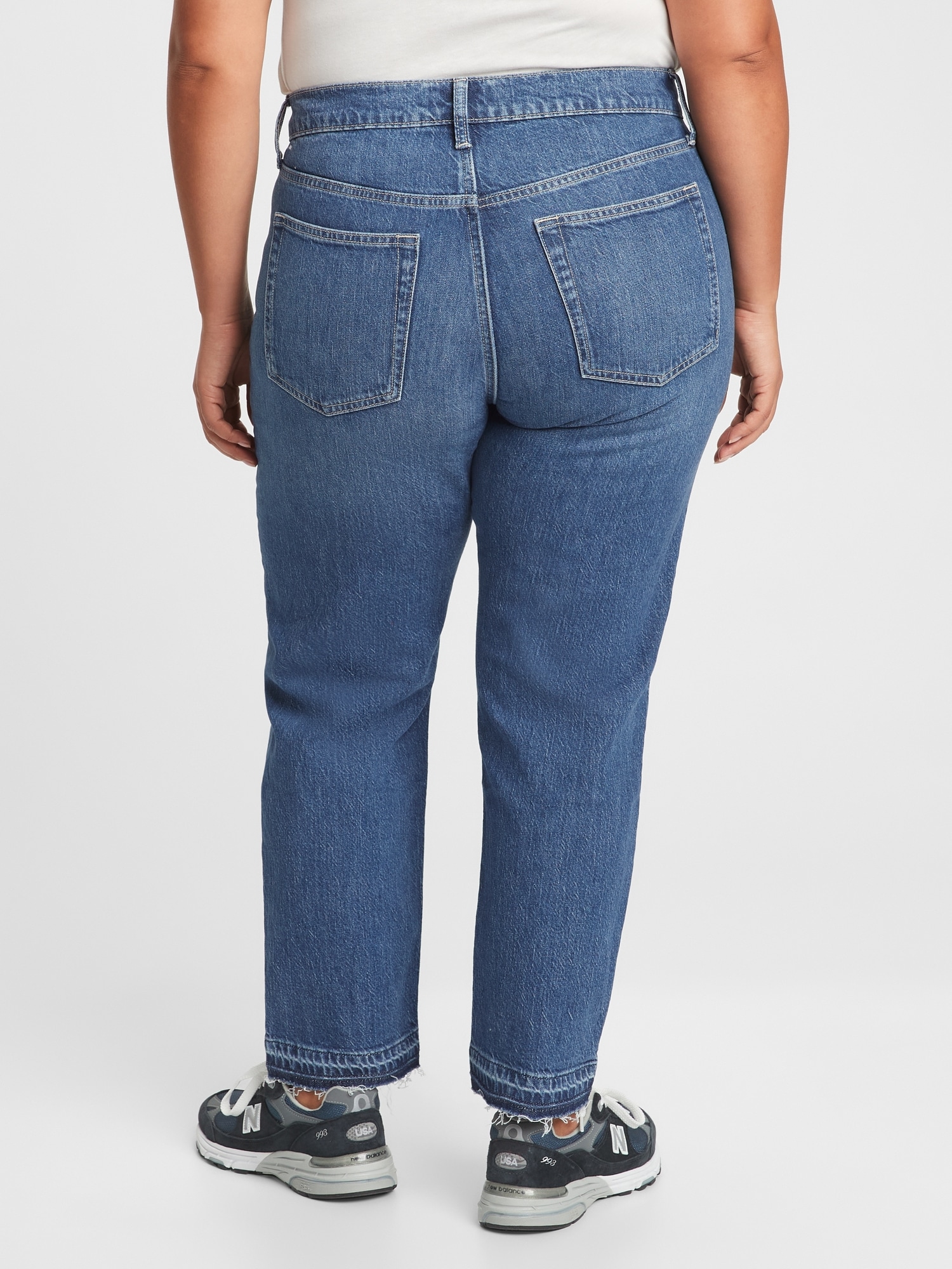 gap high rise cheeky straight