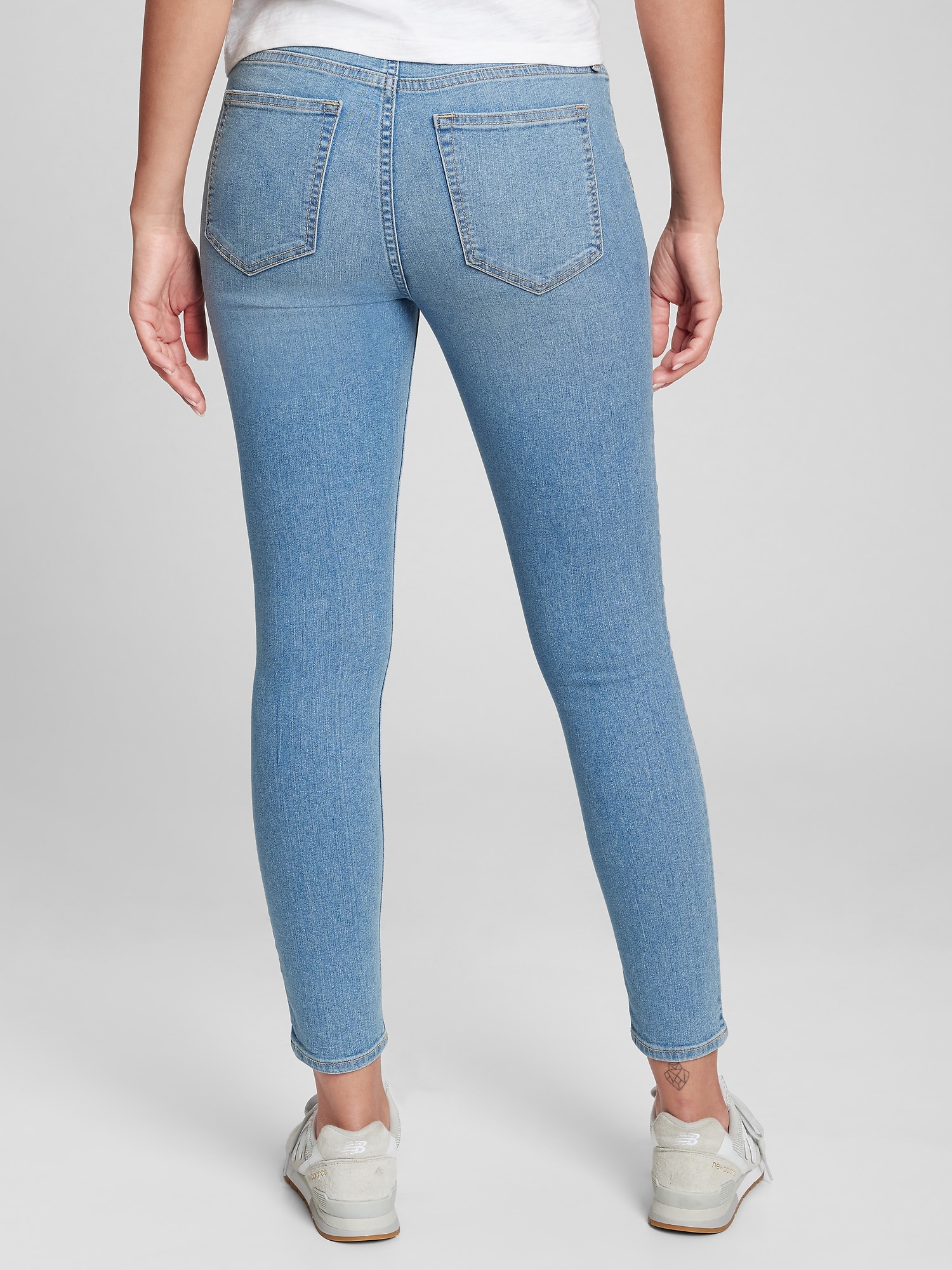 Mid Rise Favorite Ankle Jeggings | Gap Factory