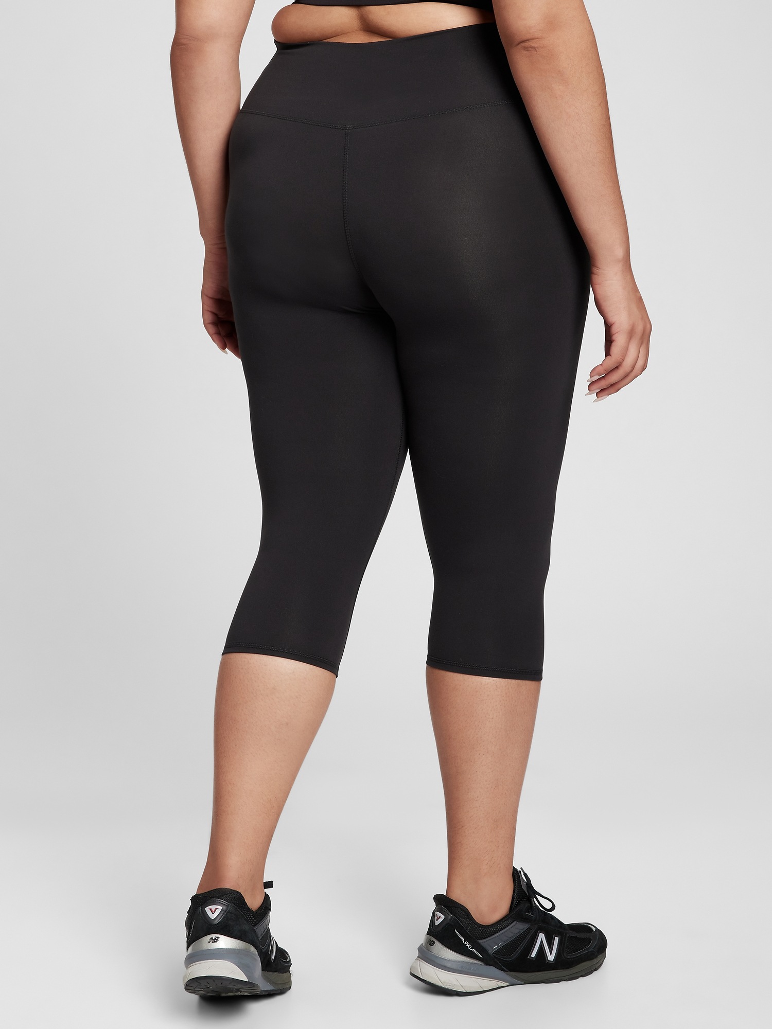 GapFit PowerMove High Rise Crop 