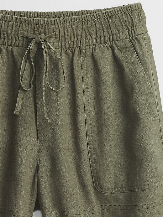Image number 4 showing, 3.5" High Rise Pull-On Utility Shorts with Washwell