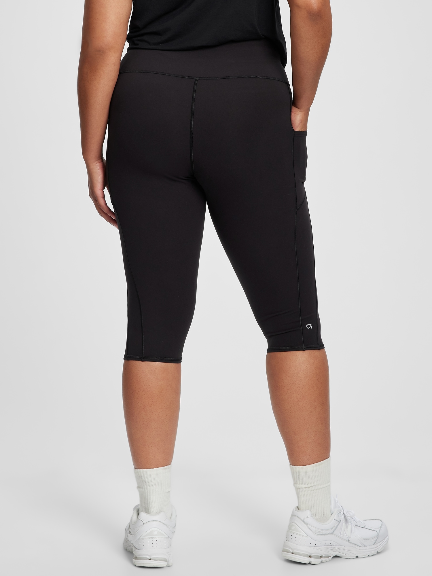 GapFit PowerMove High Rise Crop Leggings