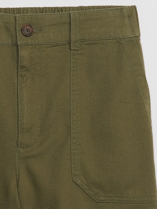 gap girlfriend khaki shorts