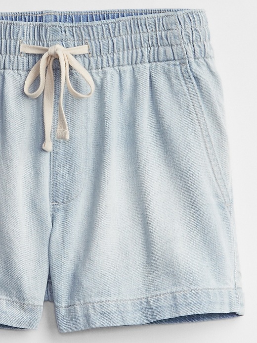 Image number 4 showing, 3.5" Denim Easy Pull-On Shorts with Washwell