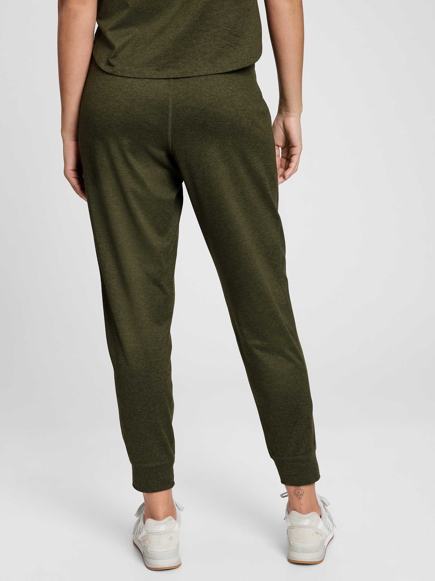 gap brushed tech jersey joggers