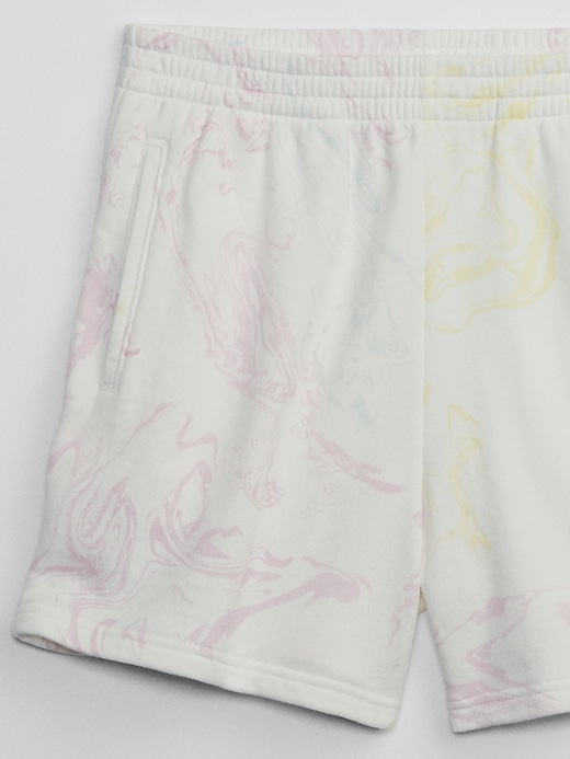 Image number 4 showing, 5.5" Print Pull-On Shorts