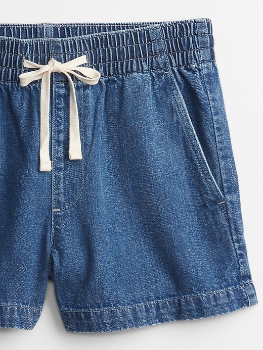 Image number 4 showing, 3.5" Denim Easy Pull-On Shorts with Washwell