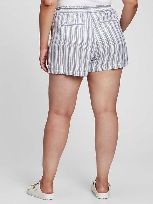 Image number 6 showing, 4" Smocked Stripe Shorts