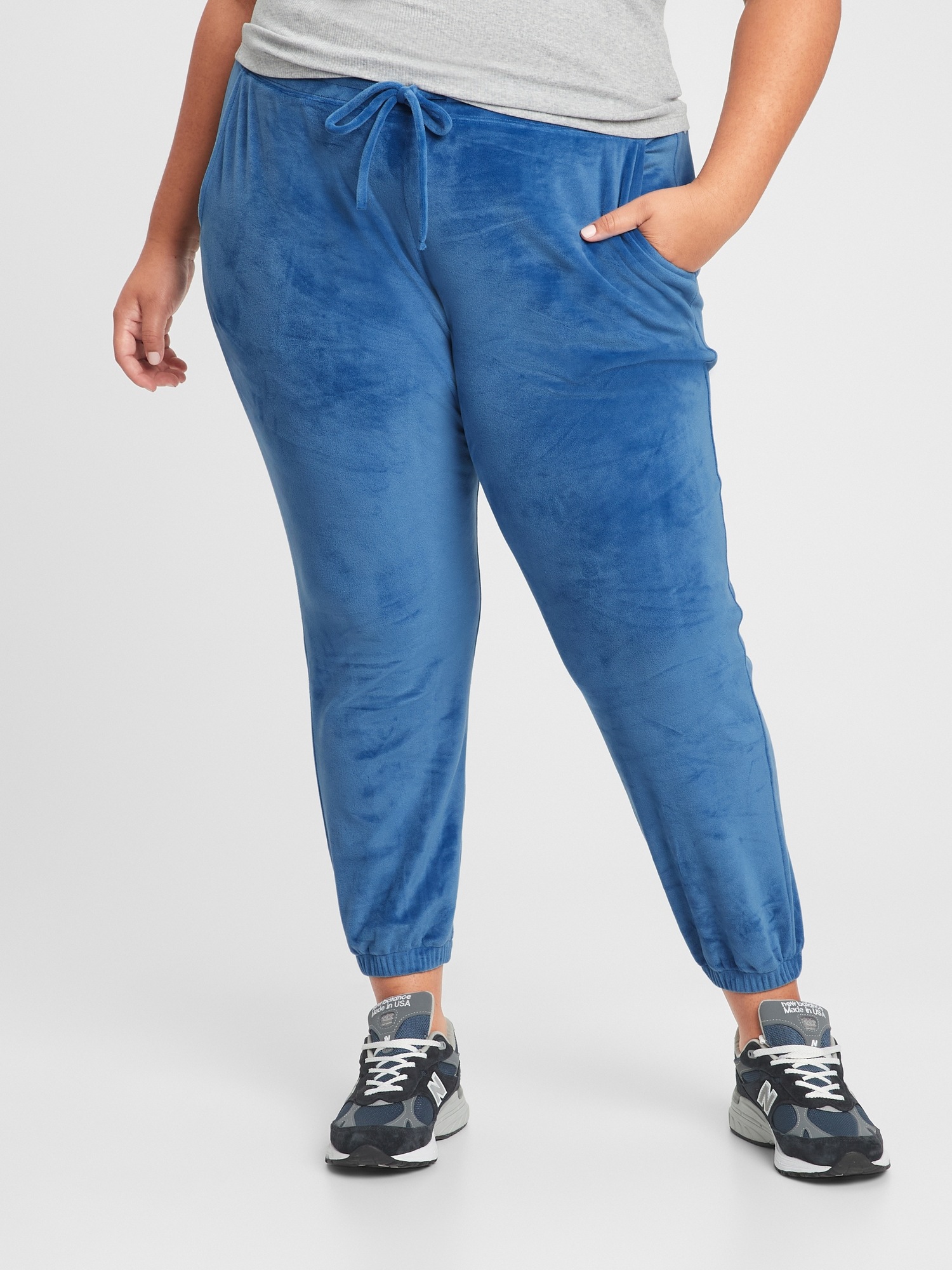 gap velour joggers