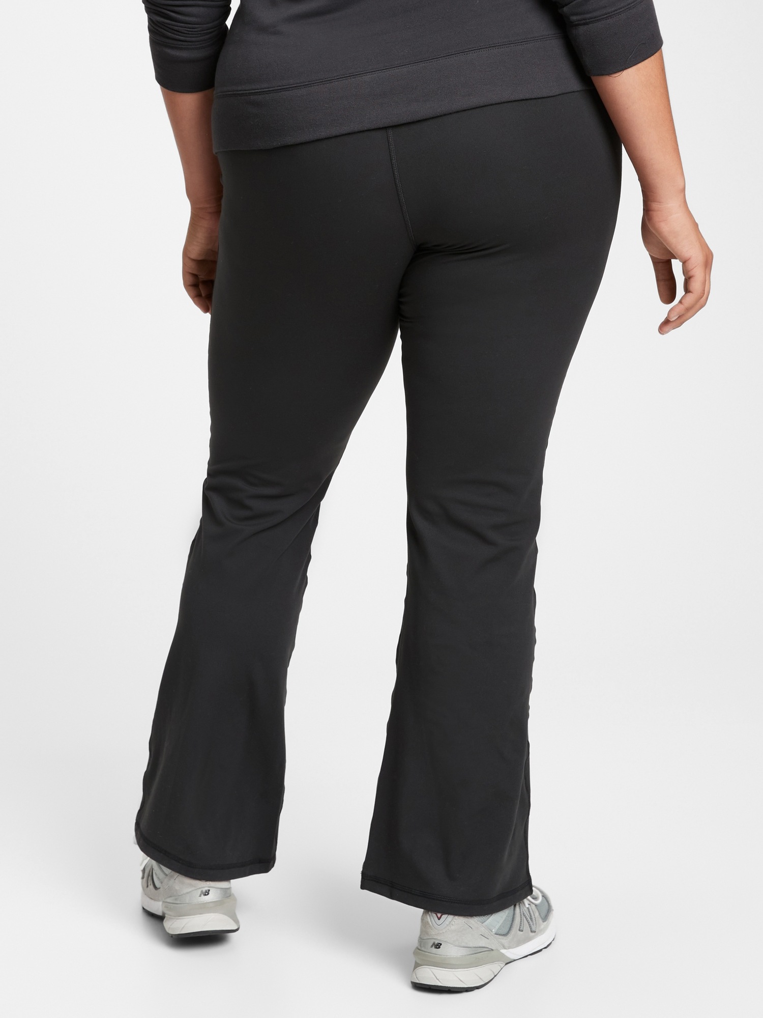 GapFit Studio Flare Leggings Gap Factory