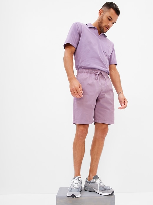 View large product image 1 of 1. 9" Easy Shorts with Washwell