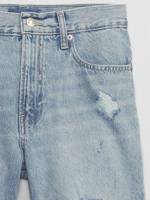 Image number 4 showing, 9" High Rise Destructed '90s Loose Shorts with Washwell