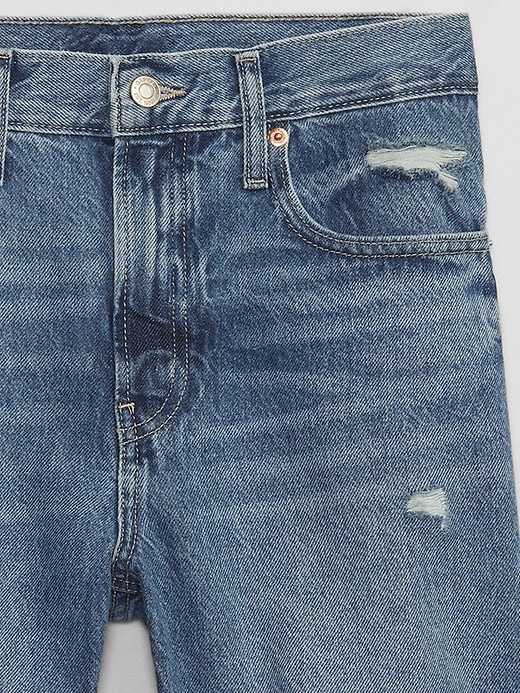 Image number 4 showing, 9" High Rise Distressed '90s Loose Shorts
