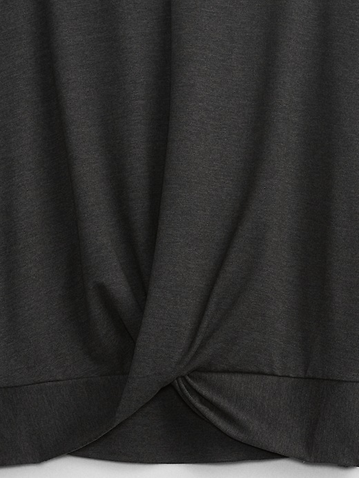 gapfit brushed tech jersey