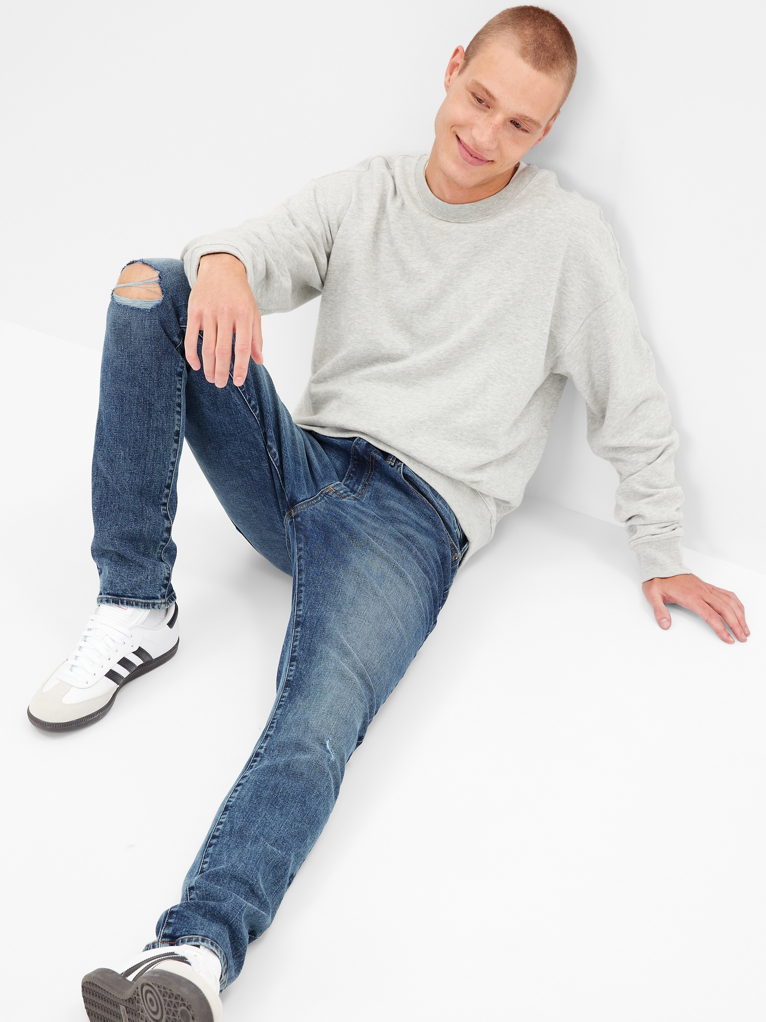 Destructed Skinny GapFlex Jeans with Washwell