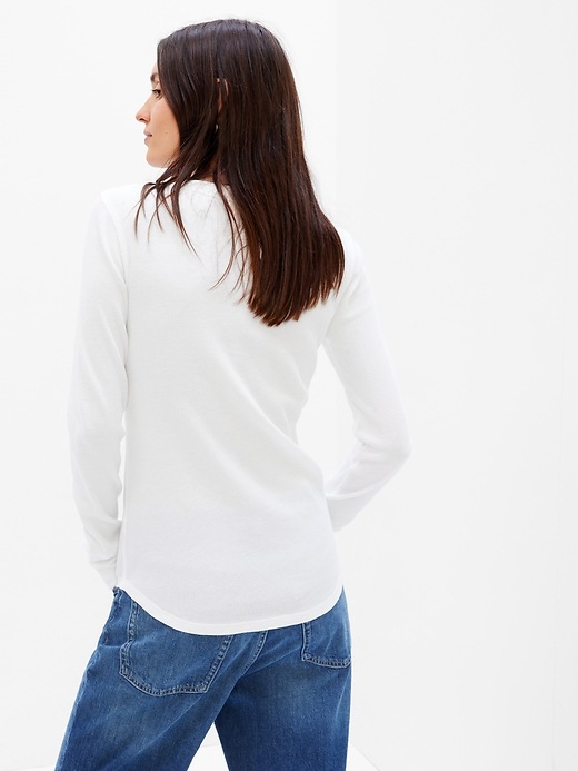 Image number 6 showing, Waffle-Knit Graphic T-Shirt