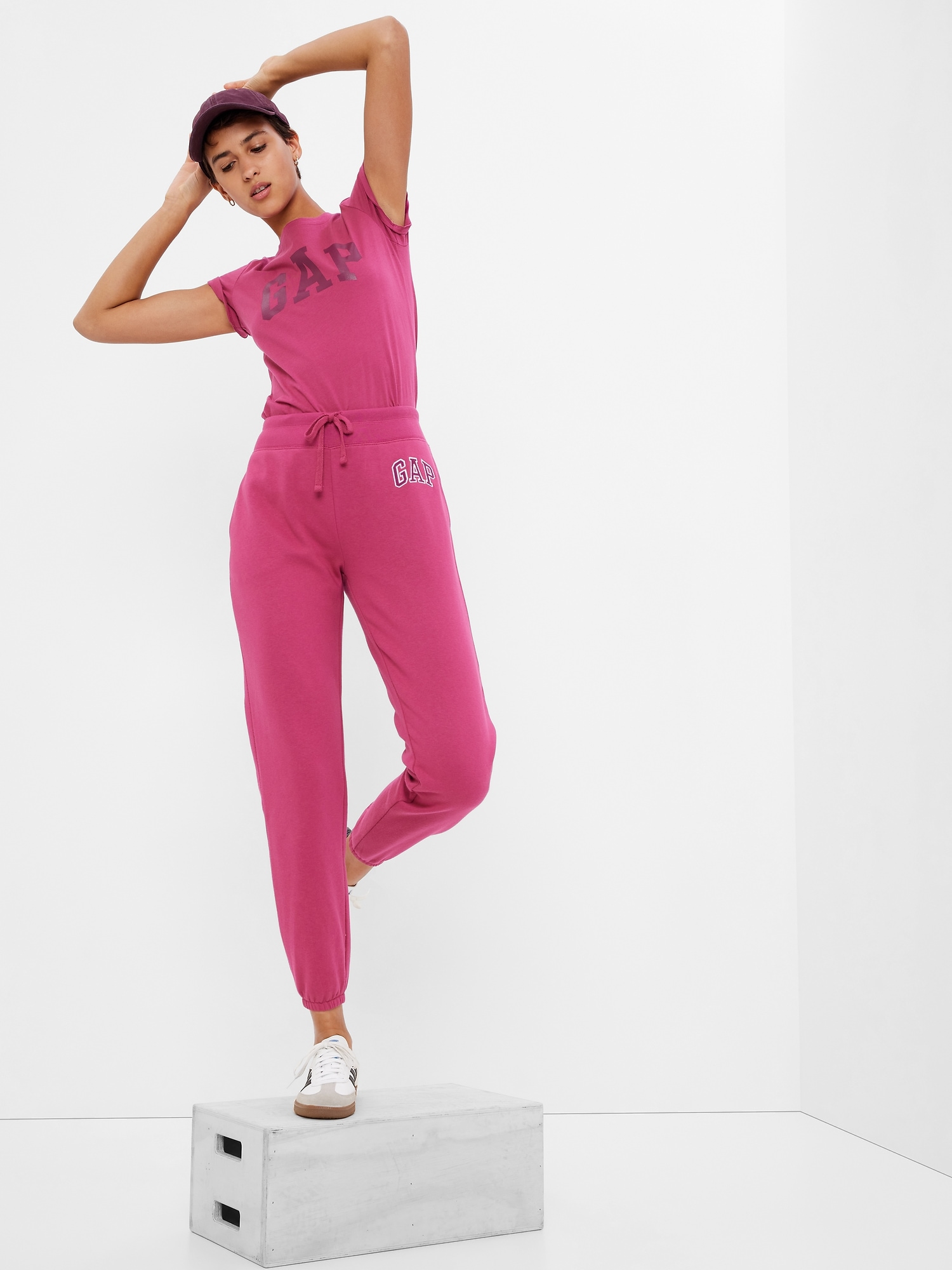 pink
