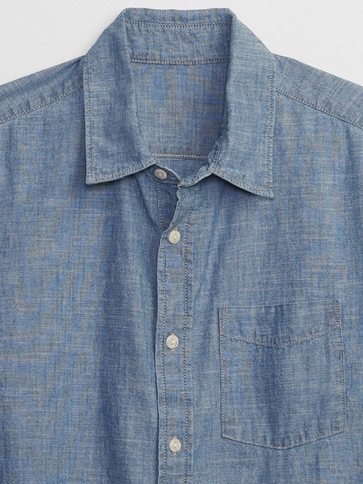 Image number 4 showing, Chambray Shirt in Untucked Fit