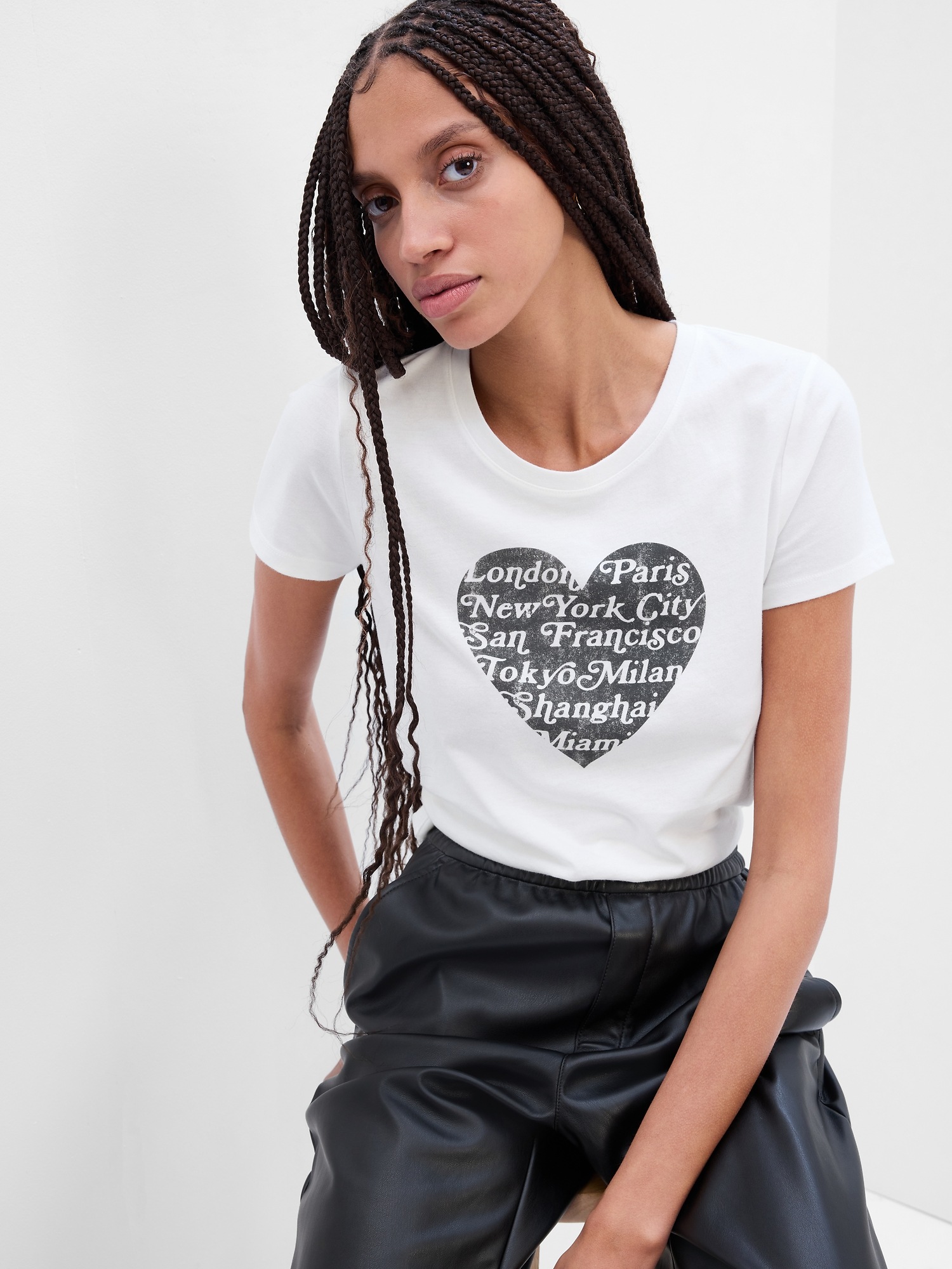Favorite graphic t shirt gap factory