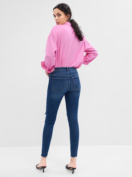 Image number 2 showing, Mid Rise Universal Legging Jeans With Washwell