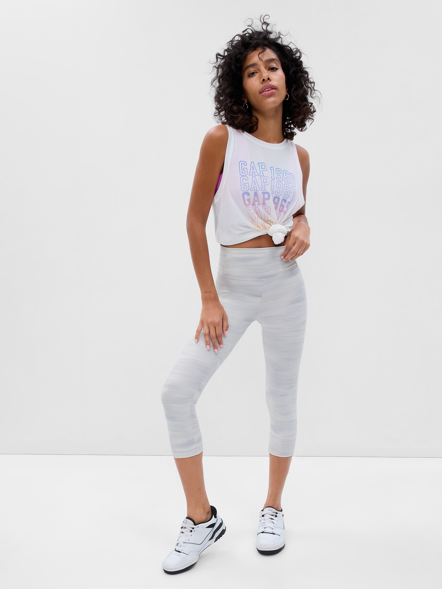 GapFit PowerMove High Rise Crop Leggings