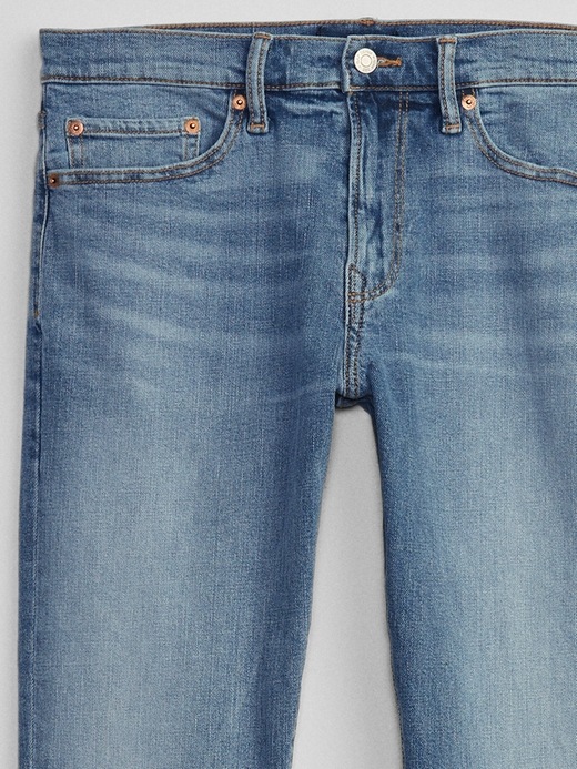 Image number 4 showing, Slim Taper GapFlex Jeans with Washwell