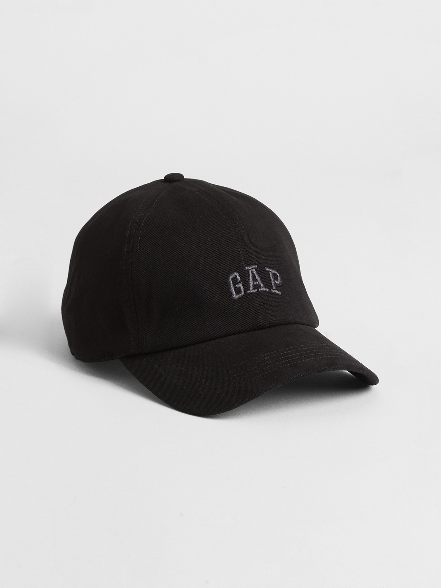 Gap cap to wear with black turtleneck 