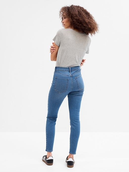 High Rise Favorite Jeggings with Washwell | Gap Factory