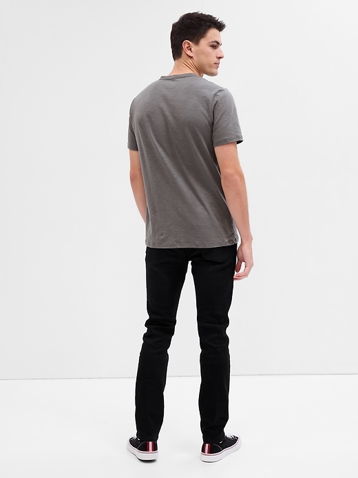 Image number 2 showing, Skinny GapFlex Soft Wear Max Essential Jeans