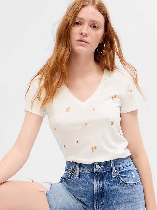 Gap Factory Women's Favorite Print T-Shirt (various sizes in white floral print)