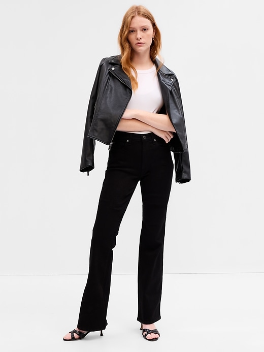 Image number 1 showing, Mid Rise Bootcut Jeans with Washwell