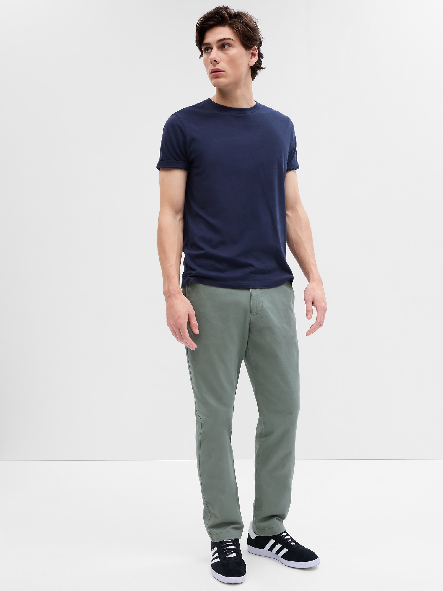 GapFlex Essential Khakis in Straight Taper with Washwell