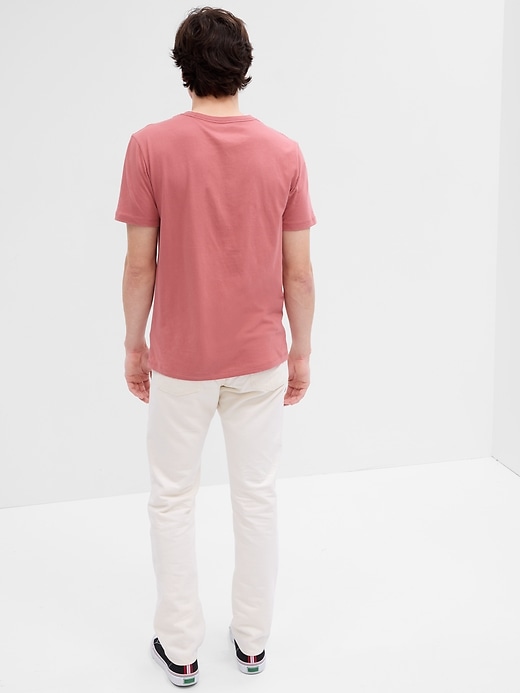 Image number 2 showing, Straight Jeans with Washwell