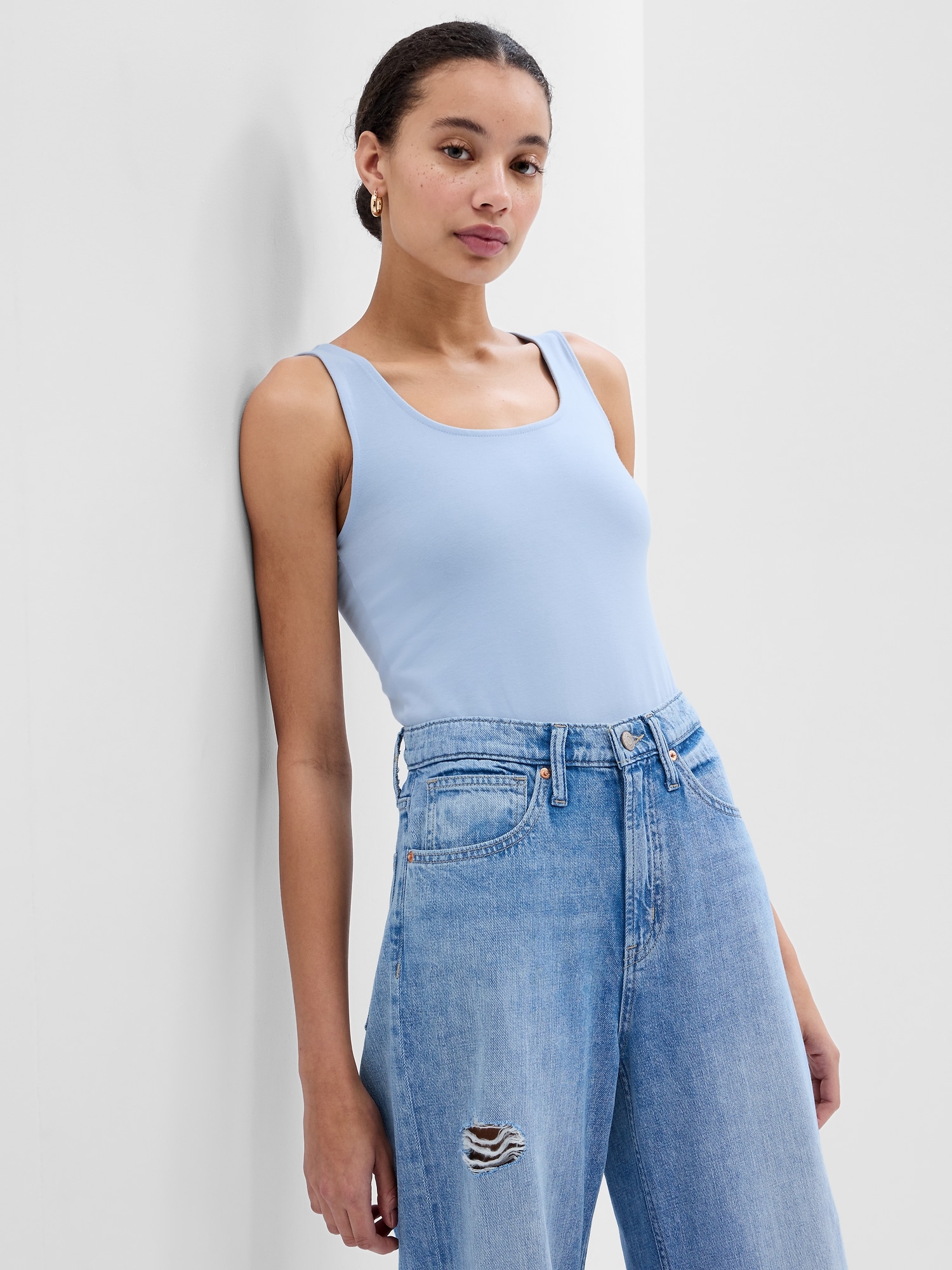 Scoopneck Bodysuit