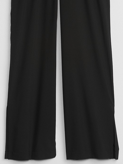 Image number 4 showing, GapFit Relaxed Wide-Leg Runaround Pants