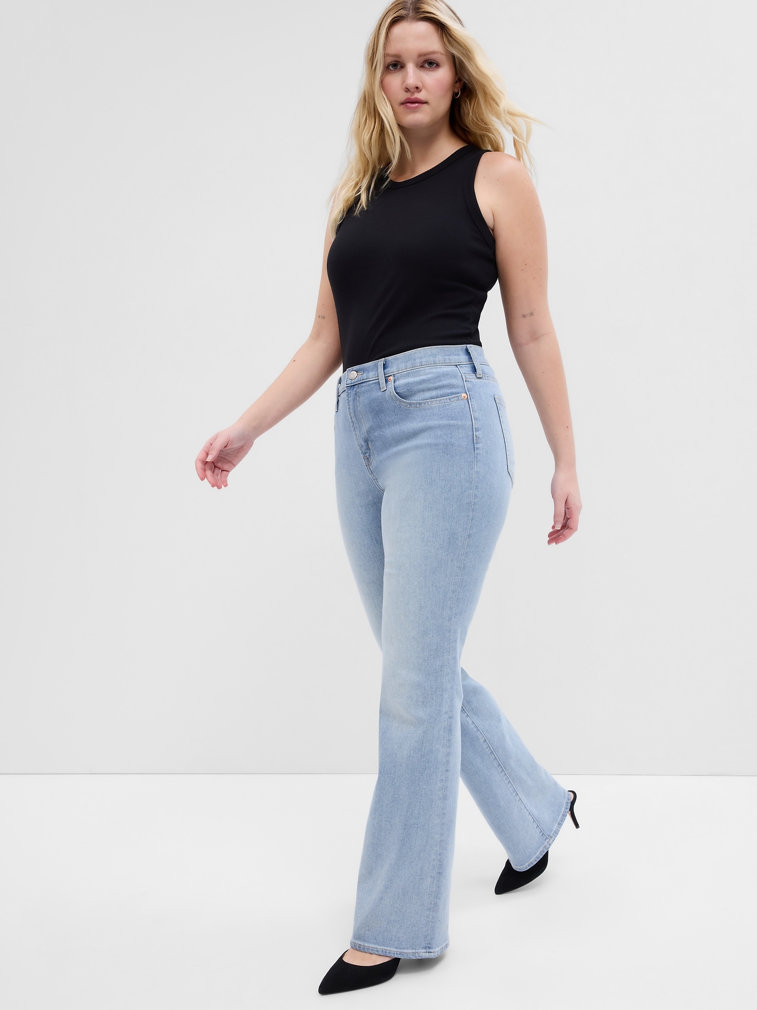 Mid Rise Bootcut Jeans with Washwell