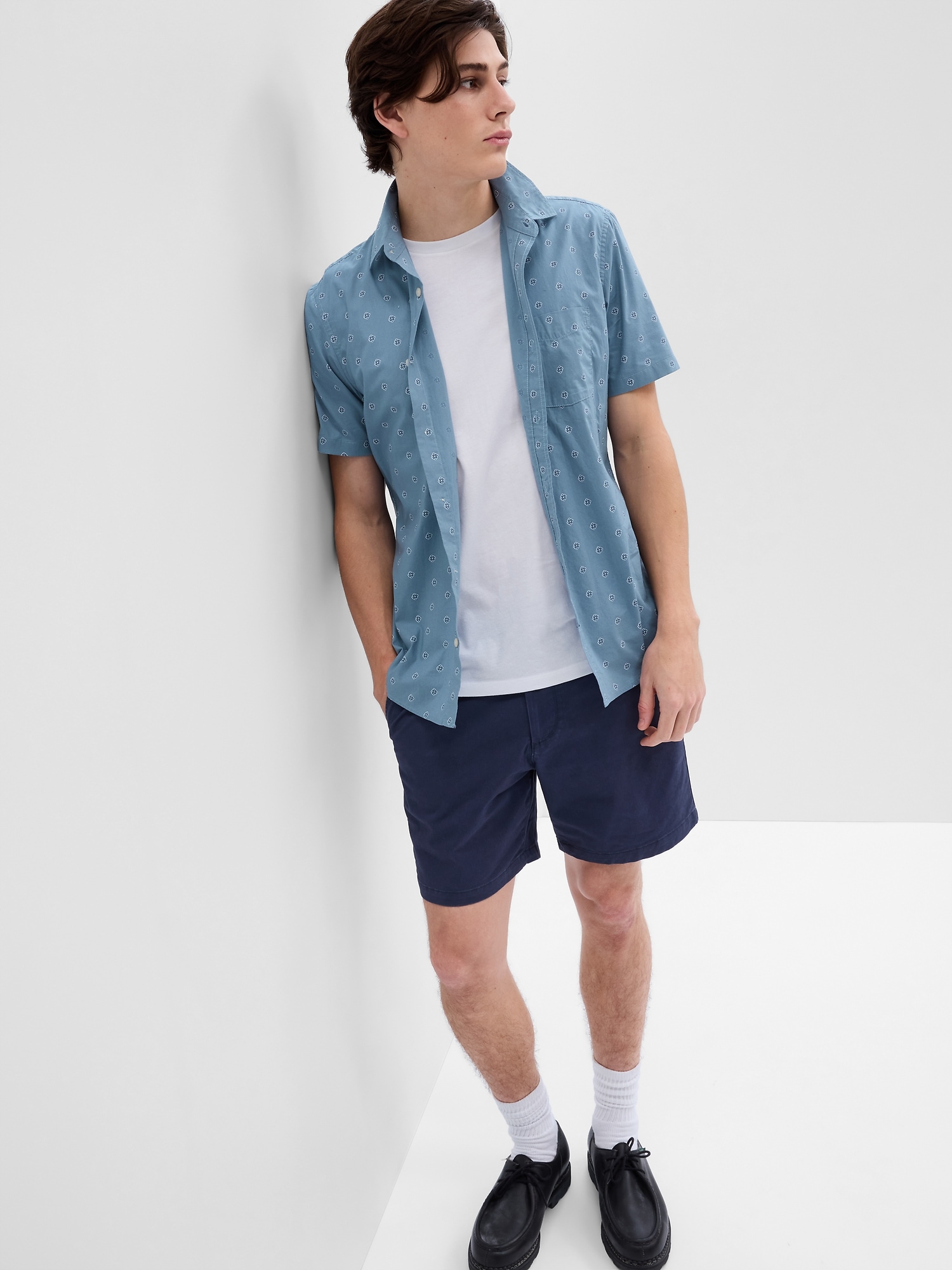 7 Essential Khaki Shorts